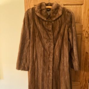 Mink coat with headband